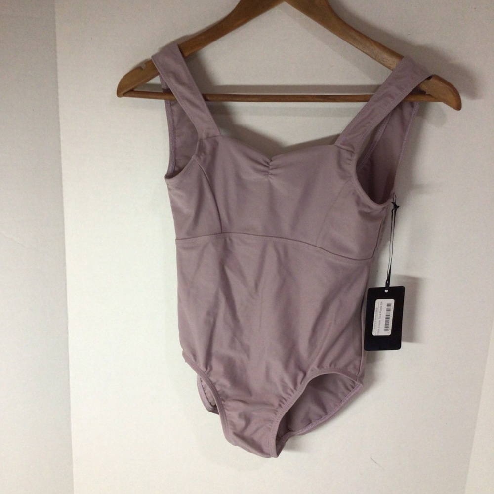 NWOT Suffolk empire tank dance wear